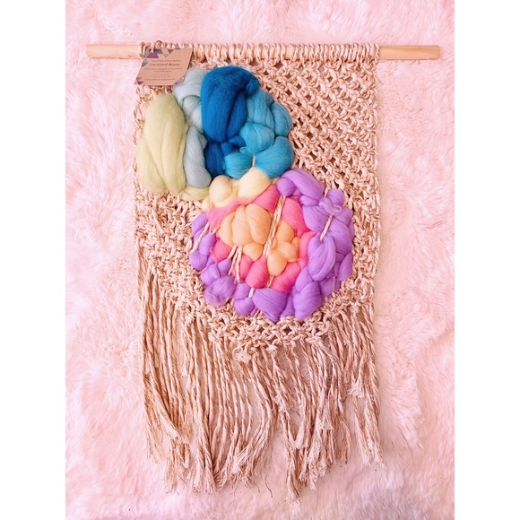 Moving Sale! NWT Wool/Cotton Macrame Wall Hanging Custom Alaskan Made - Picture 2 of 8